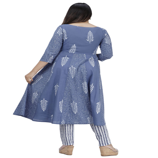 natural and artistic